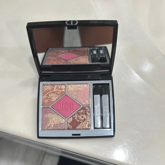 Dior 5 colors eyeshadow palette - Picture 2 of 6